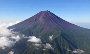 Núi Phú Sĩ chưa có tuyết, phá vỡ kỷ lục 130 năm